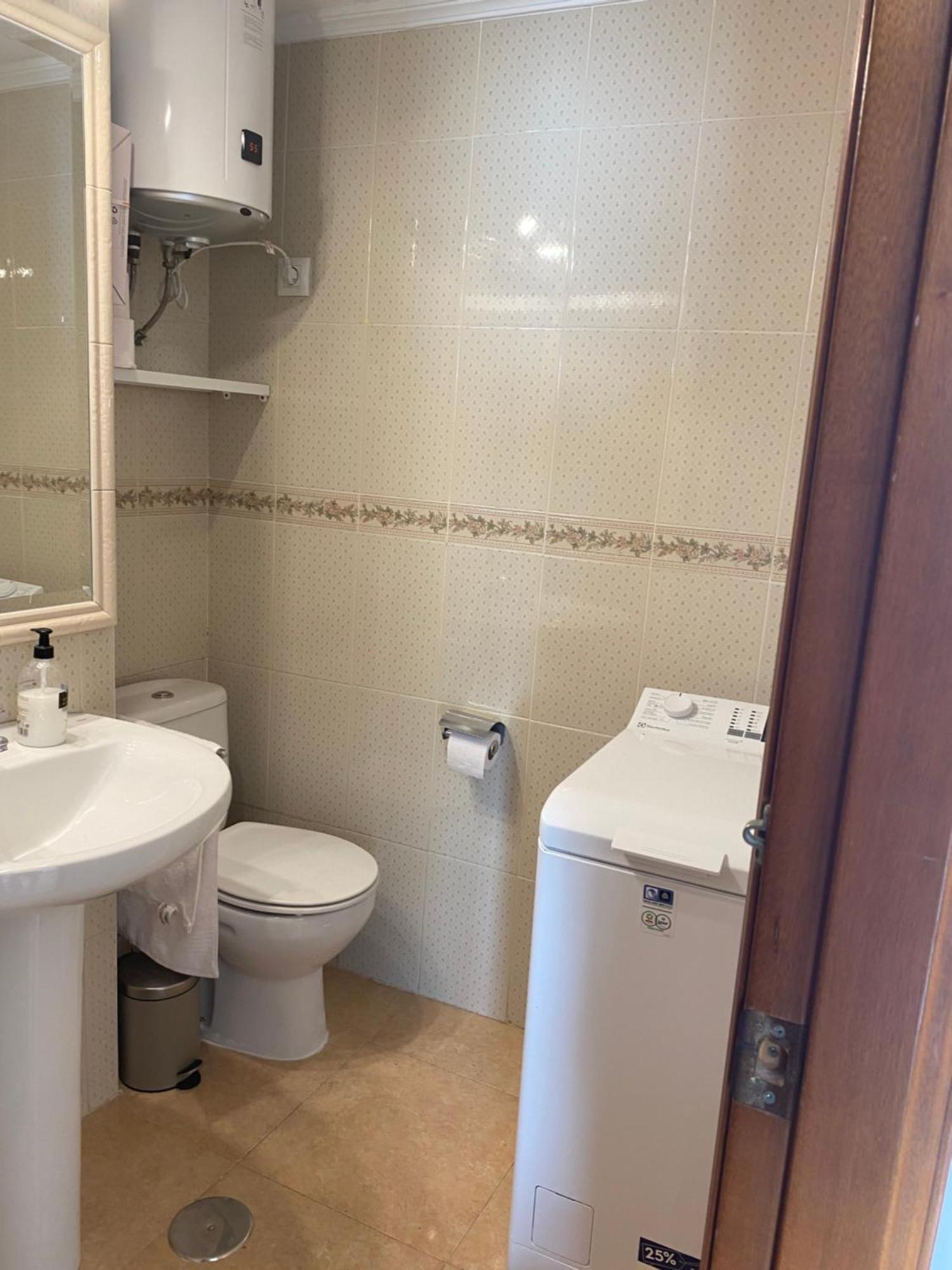 Apartamento Con Terraza Vista Al Mar Malagueta Malaga Luaran gambar