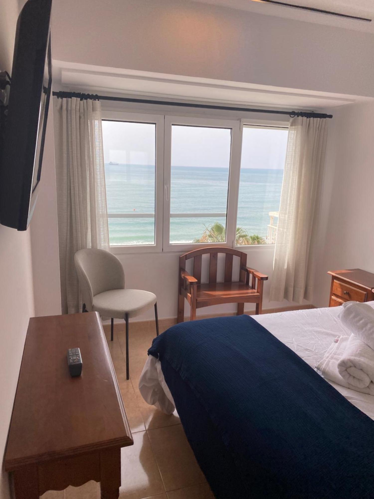 Apartamento Con Terraza Vista Al Mar Malagueta Malaga Luaran gambar
